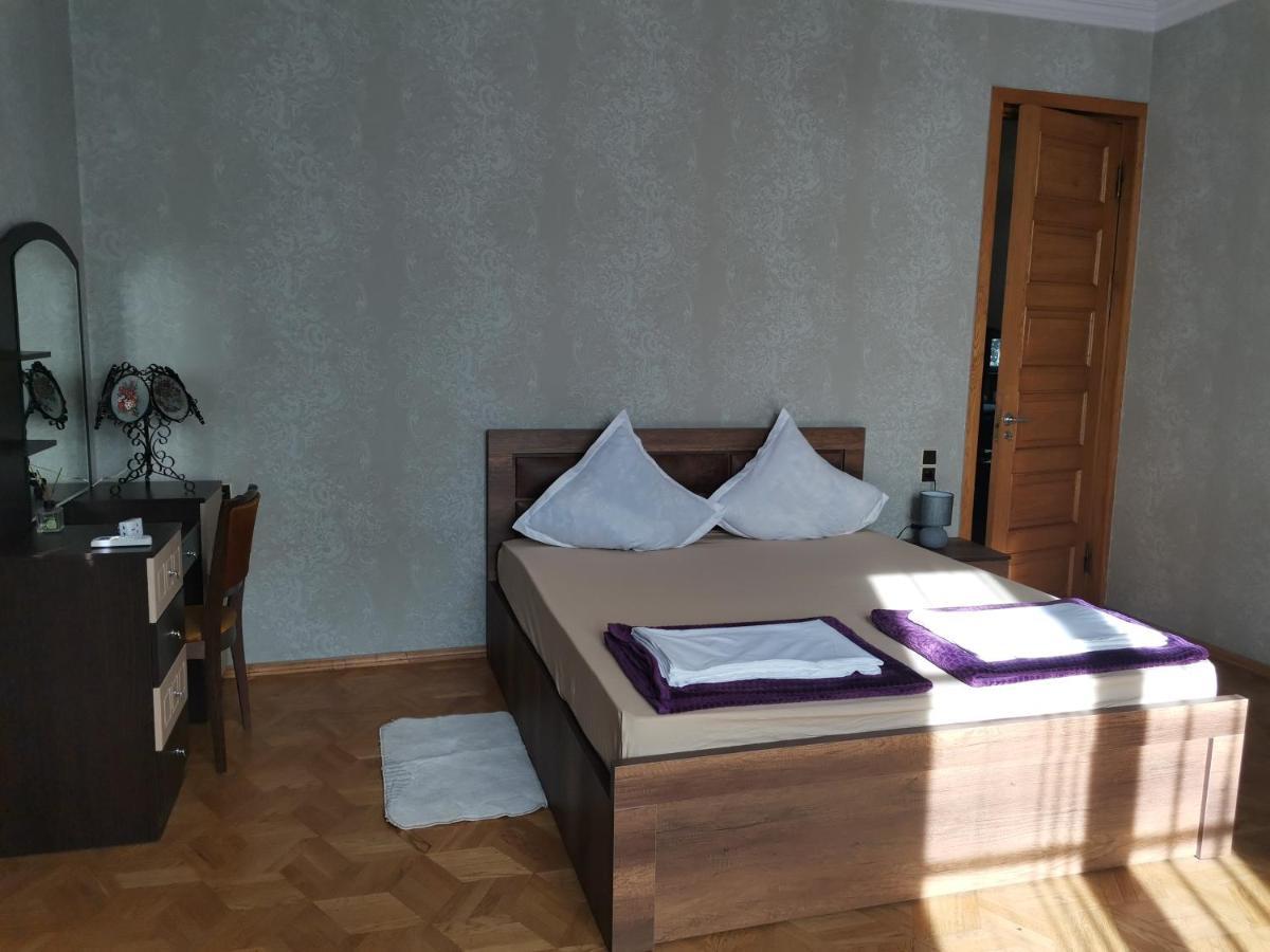 Хостел European Backpackers 欧洲背包客&大厨房 Тбилиси Экстерьер фото