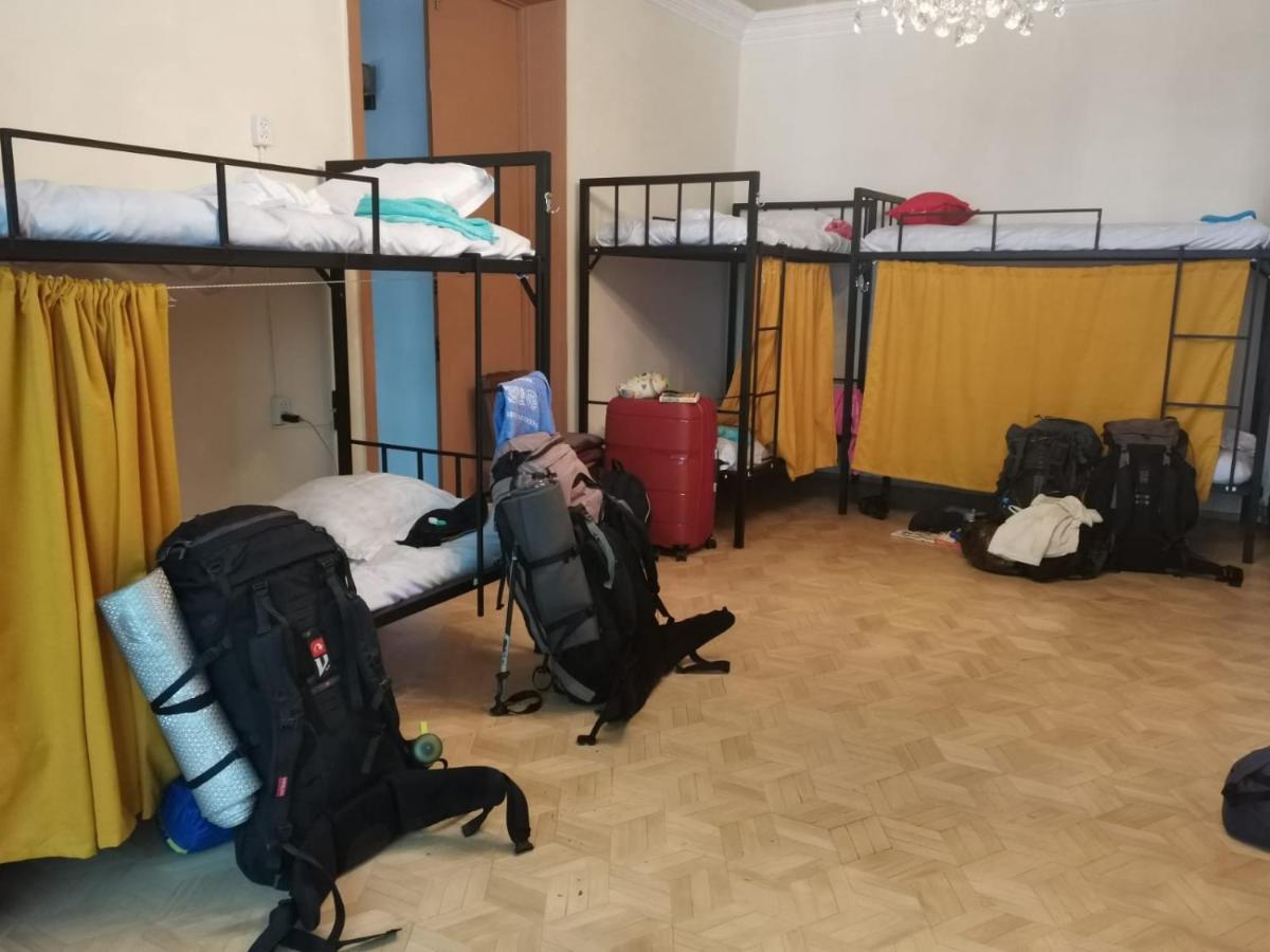 Хостел European Backpackers 欧洲背包客&大厨房 Тбилиси Экстерьер фото