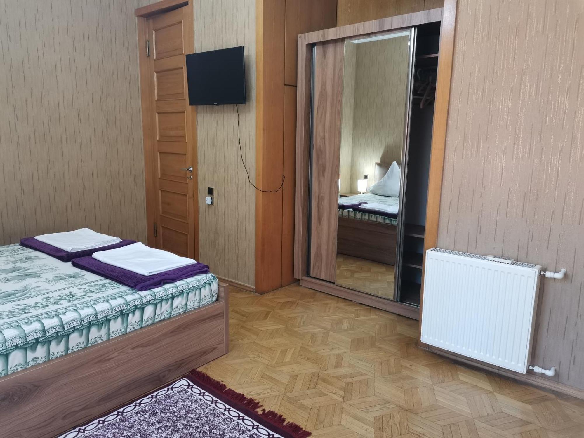 Хостел European Backpackers 欧洲背包客&大厨房 Тбилиси Экстерьер фото